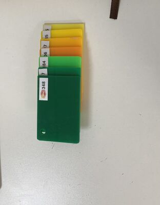 購入 22mm 厚の均質色合いの 簡単に加工できる 鋳型アクリルシート 展示用 online manufacture