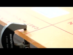 アクリルシートの厚さをテストする